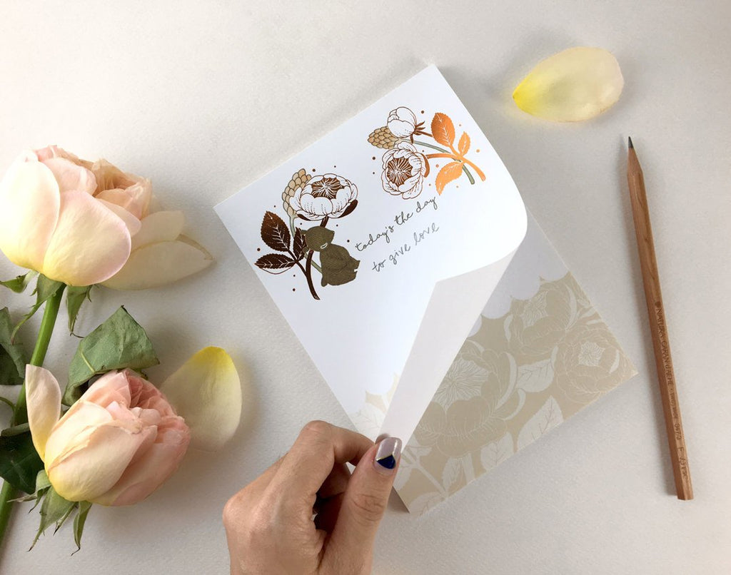 Bear & David Austin Rose - Copper Foil Notepad, feature bear & copper-foil printed rose, ideal for daily notes and desk organization.